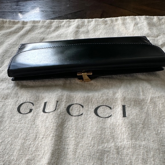 Gucci G Clip Wallet Black Smooth Leather - Picture 3 of 16